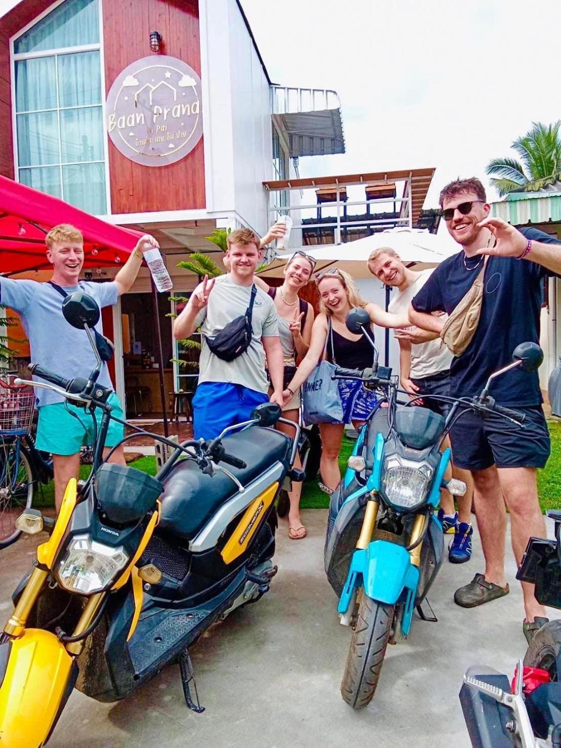 Baan Pranai In Pai Hotell Exteriör bild